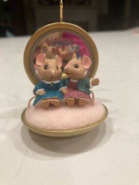 NEW Hallmark Keepsake Ornament 1993 Commemorative “Sister to Sister”